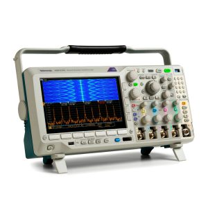 Комбинированный осциллограф Tektronix MDO3024; 200 МГц, 4 канала [ снято с производства ]