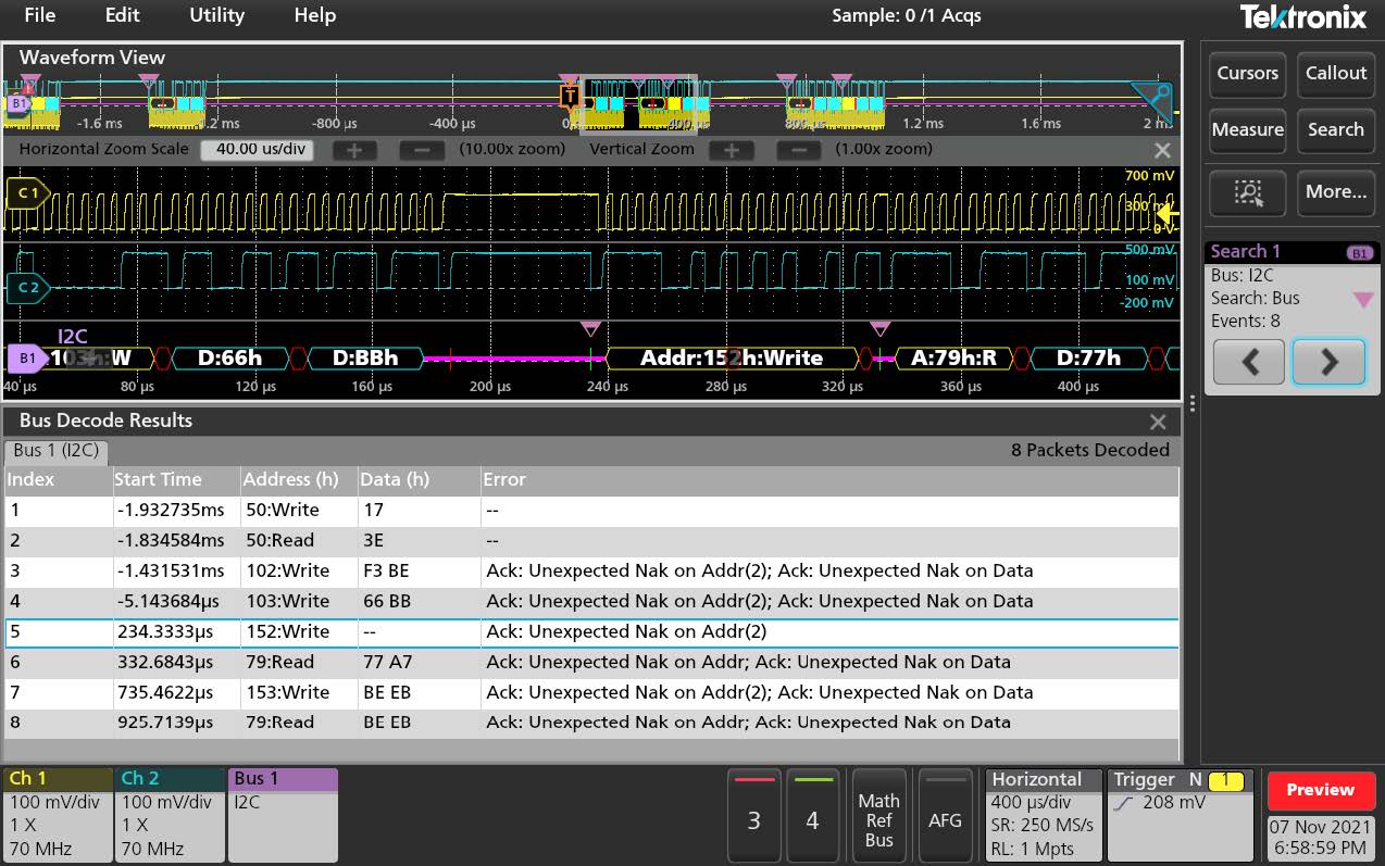 A bus waveform provides time-correlated decoded packets while the bus decode table presents all the packets from the entire acquisition; search can be used to navigate.